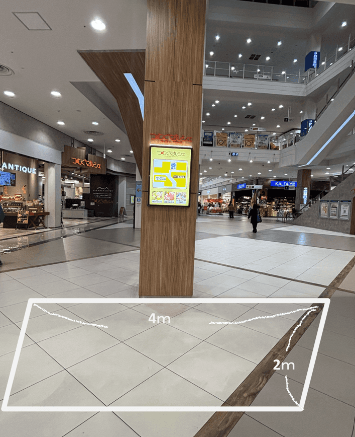 1Fサウスコート柱前イベントスペース(日本一側)