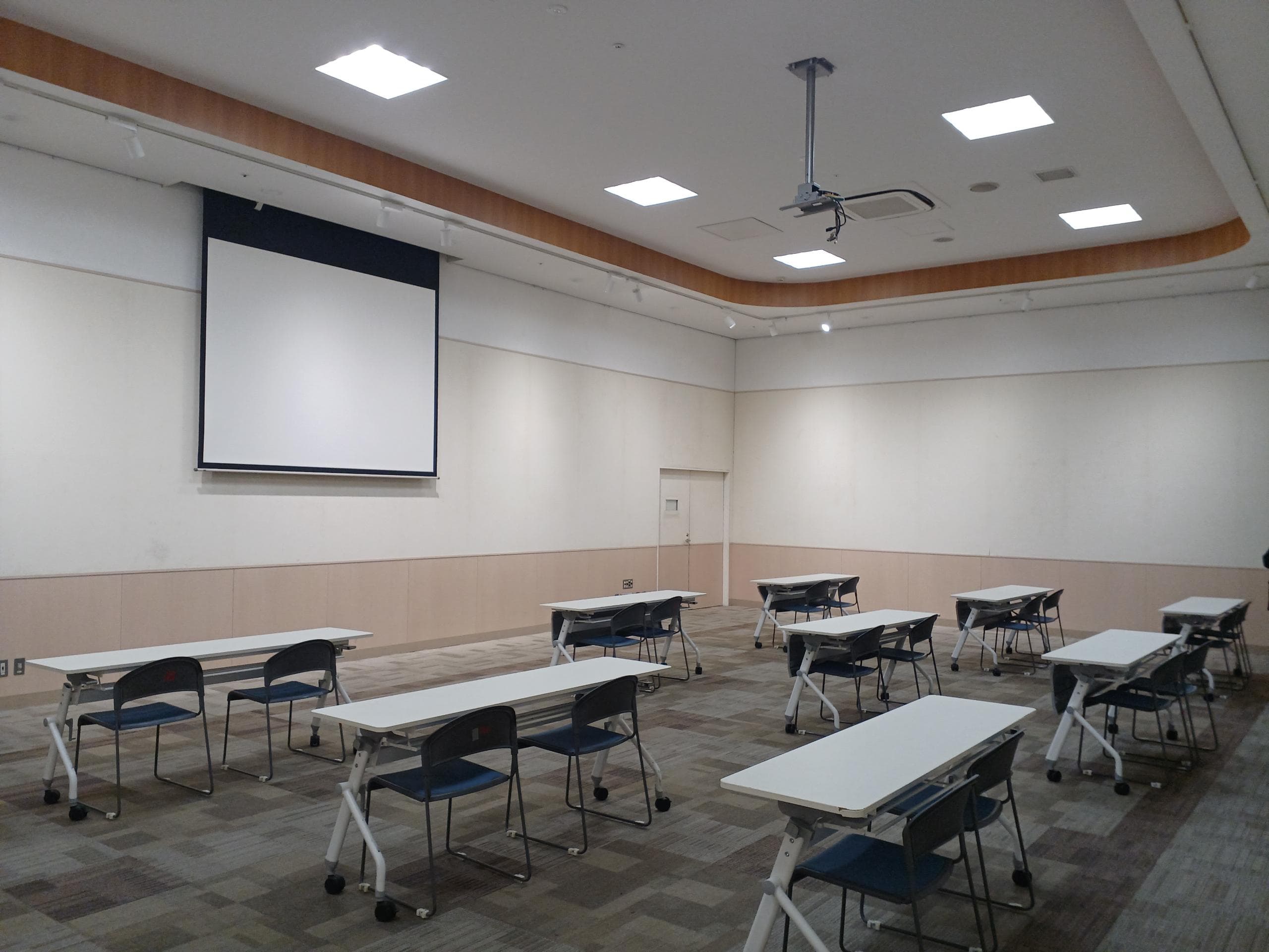 イオンホールA1