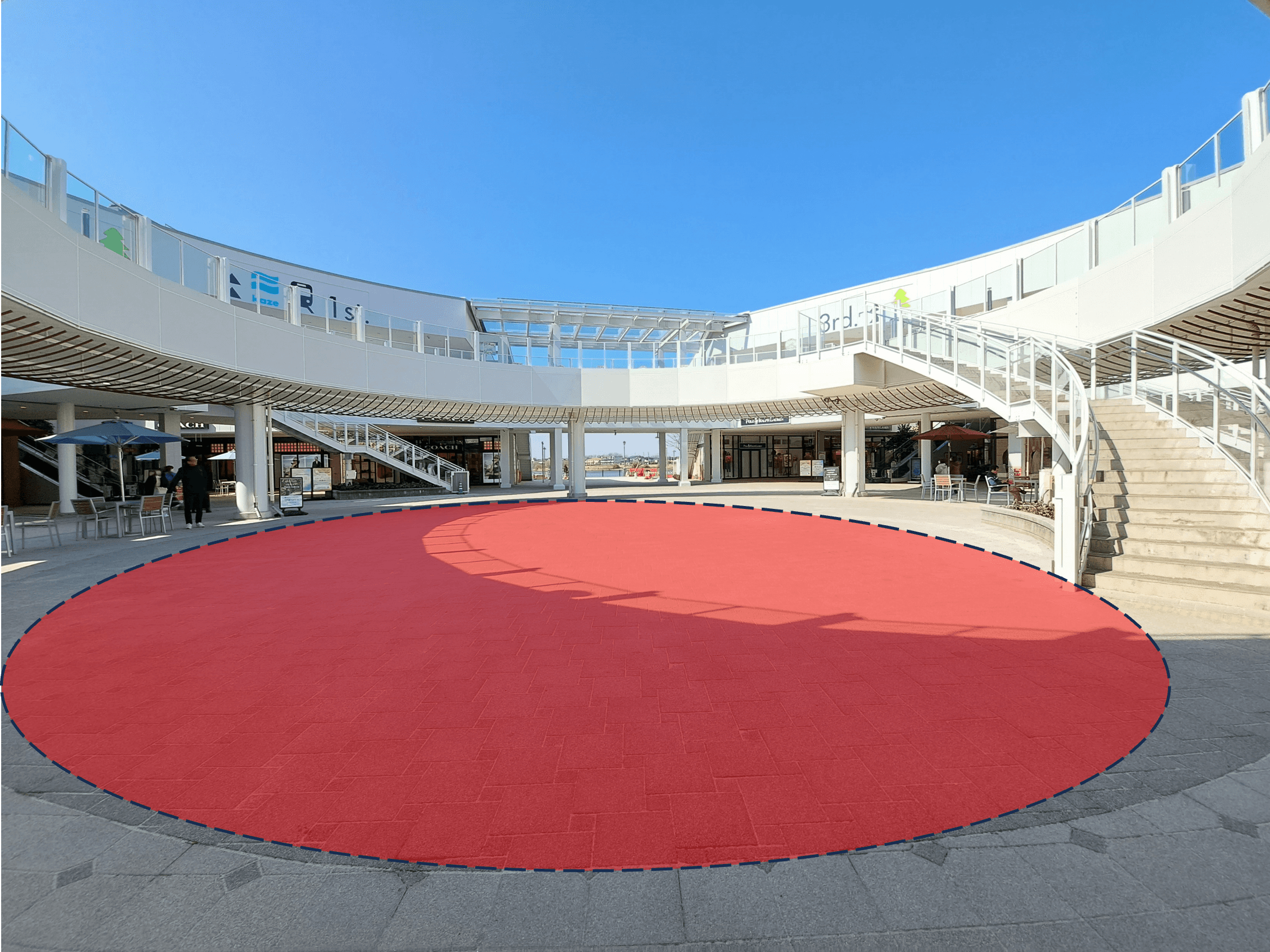 1F空の広場