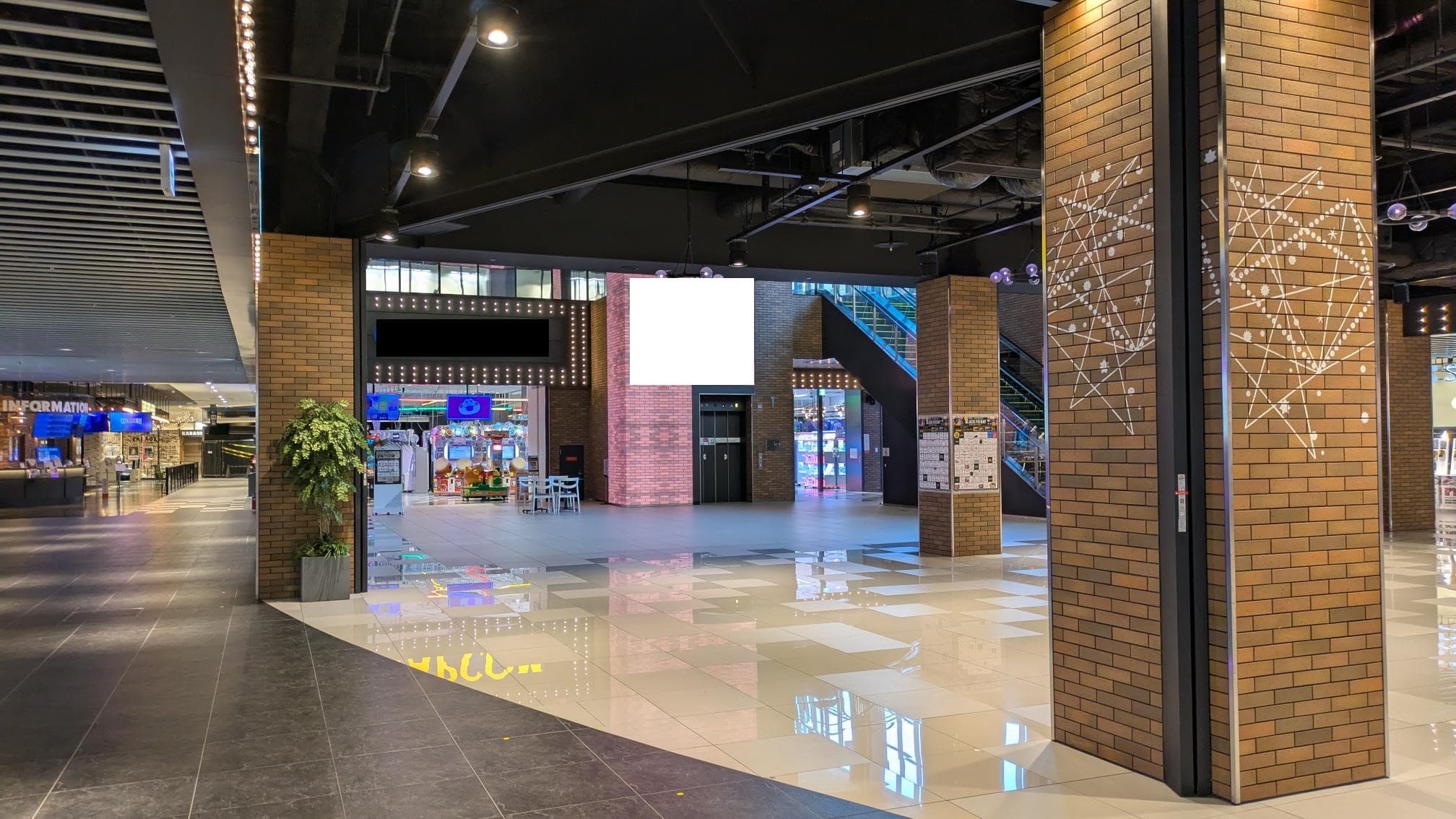 1F シティコートC 半面エレベーター前2