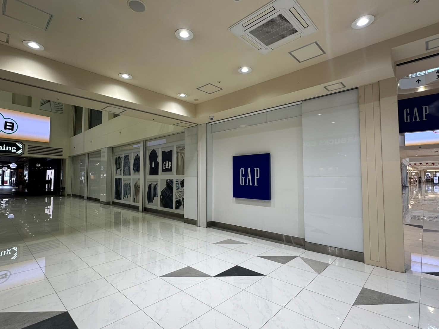 1F アオイコート 西