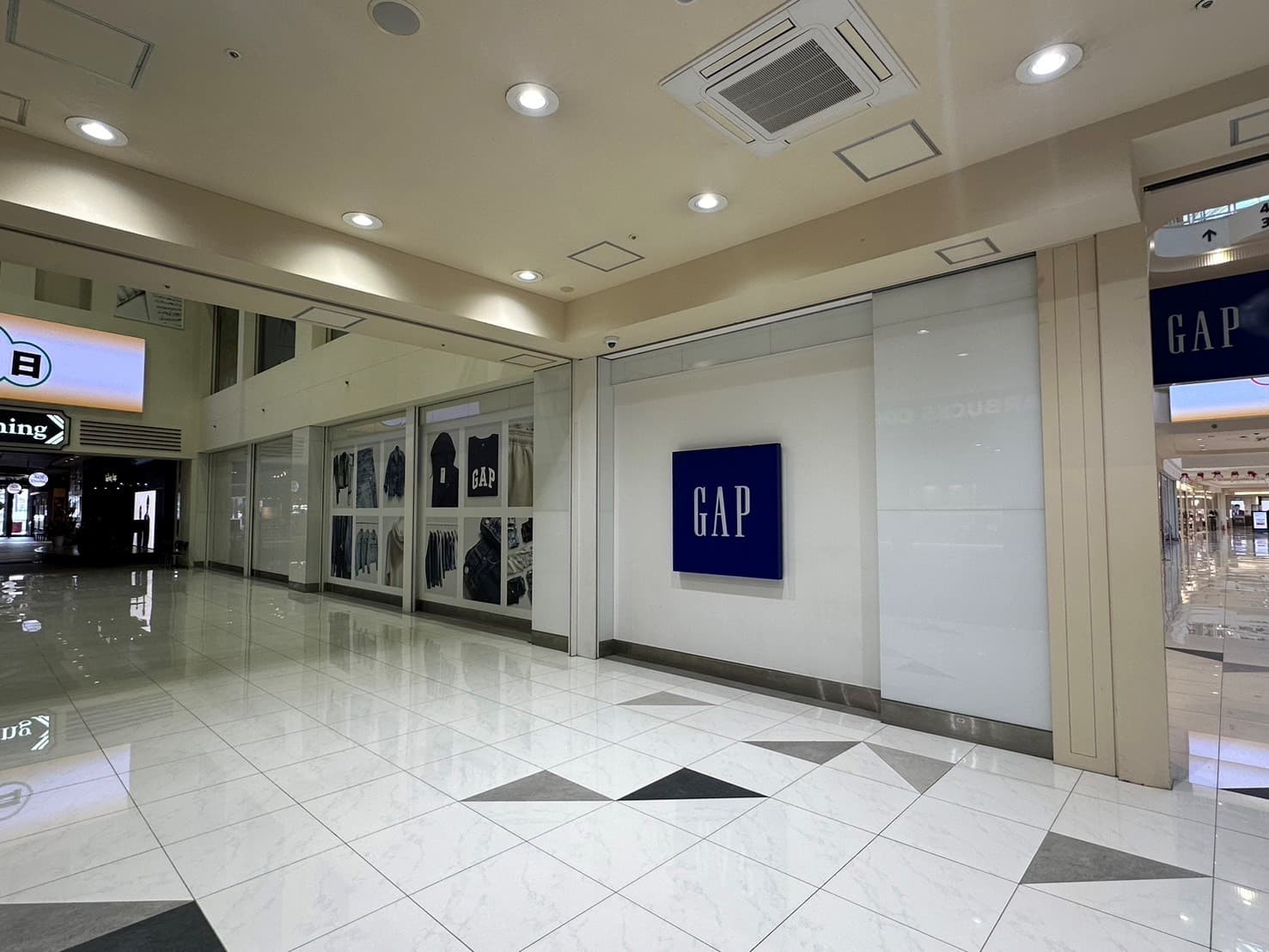 1F アオイコート 西