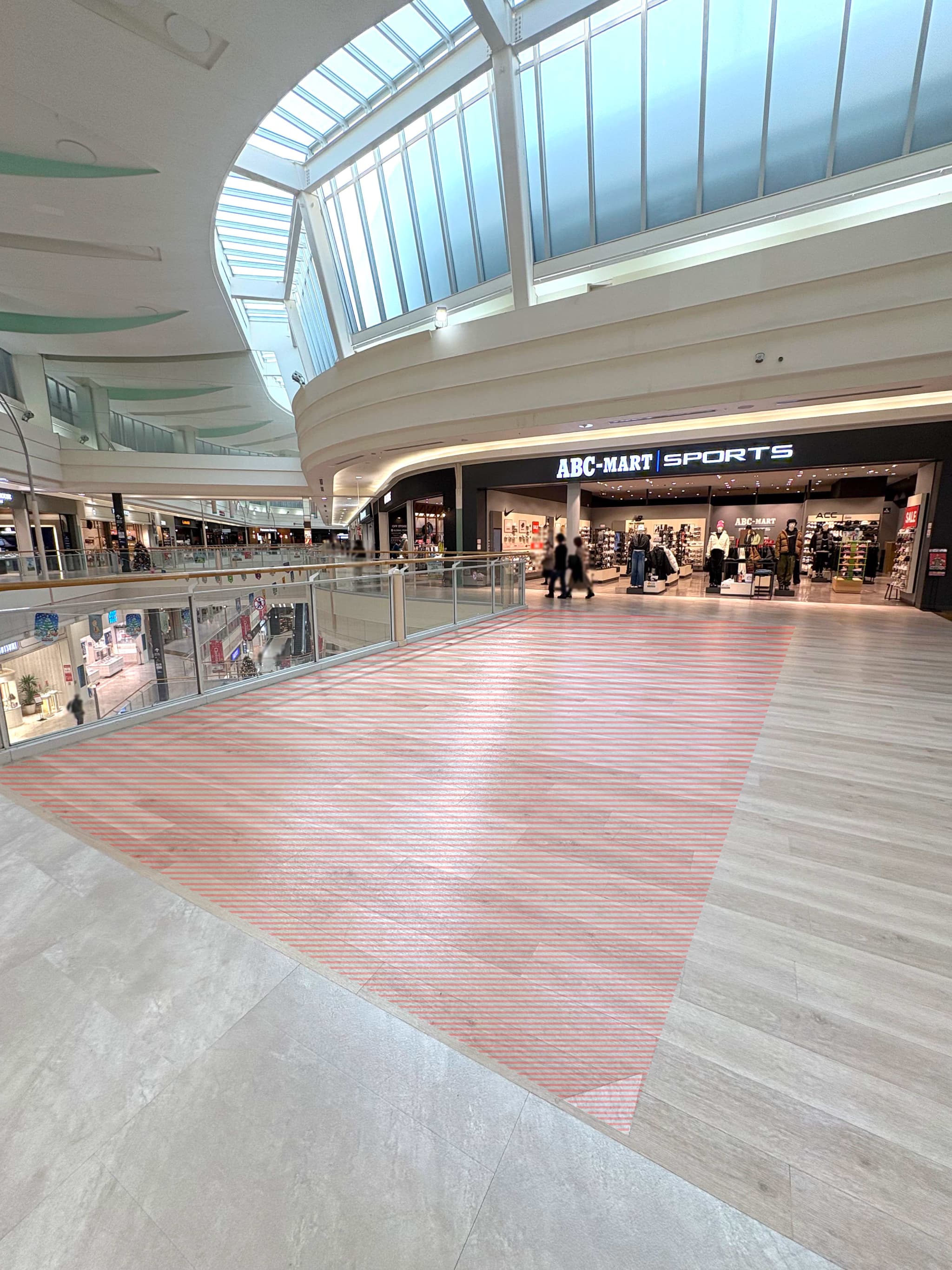 中央ブリッジサウス(ABC-MART前)1