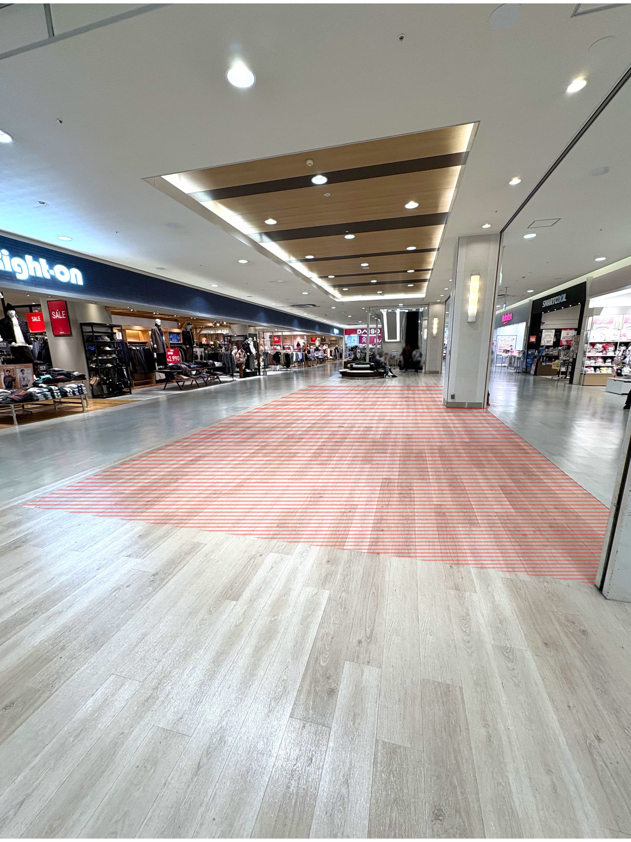 中央ブリッジ前(ライトオン前)1