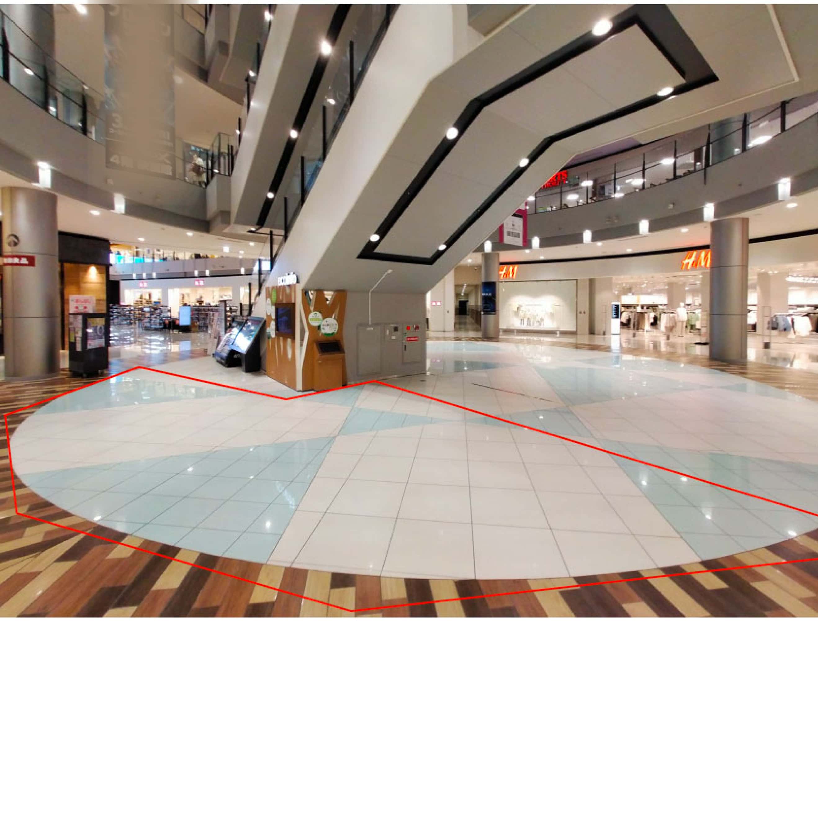 水のコート(ペテモ前)