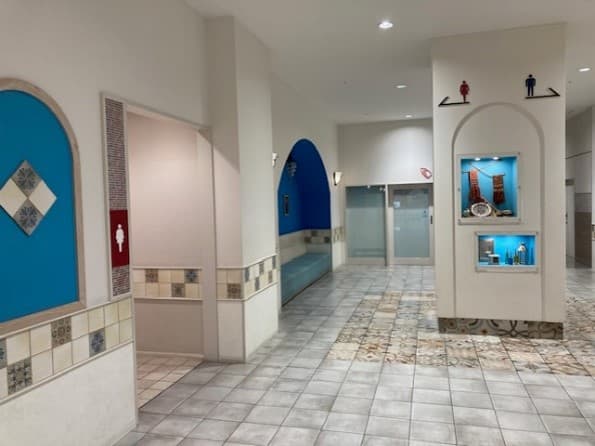 全館 モール内広告(パウダールーム)