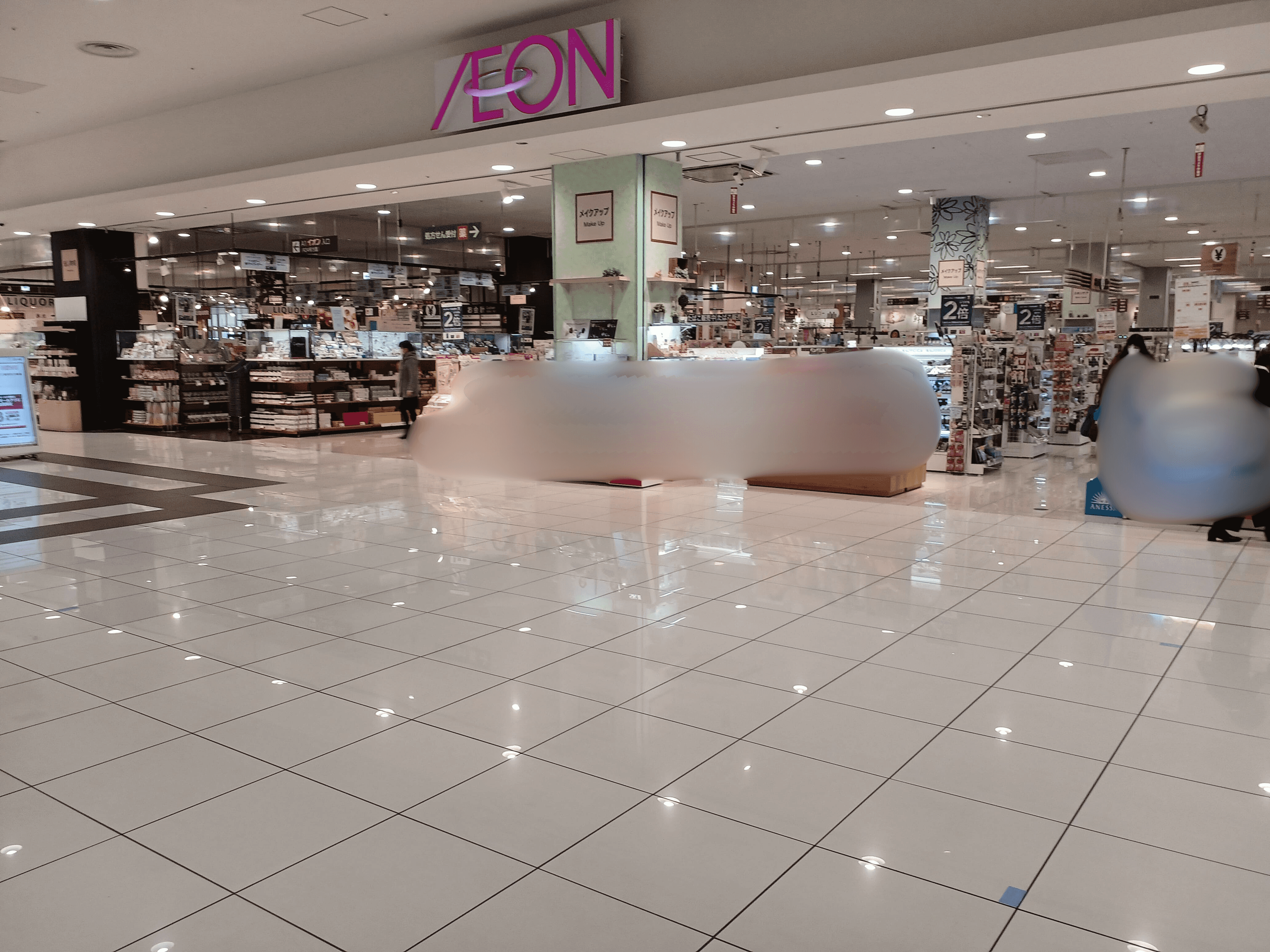 1階北小路コート前通路