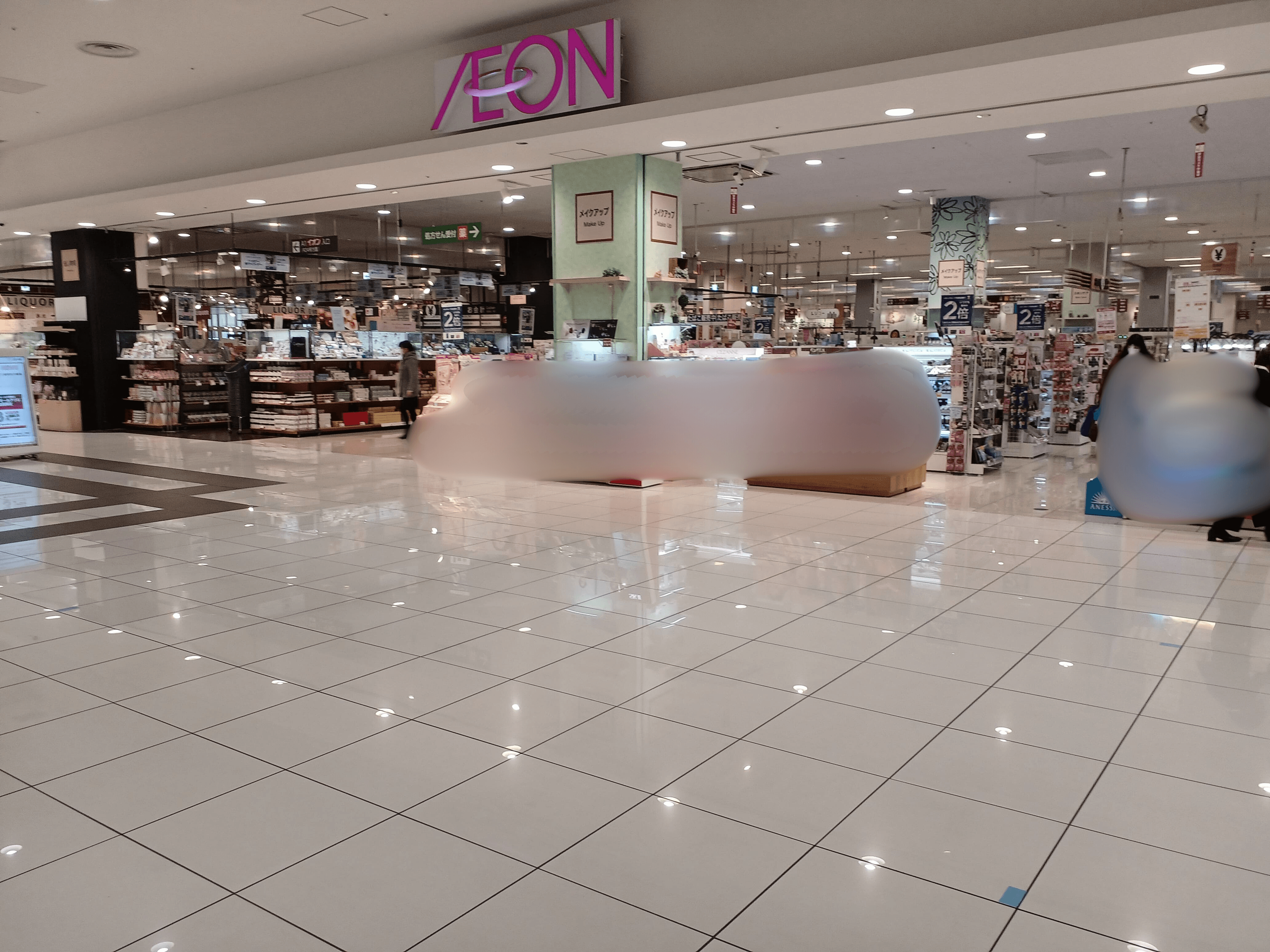 1階北小路コート前通路