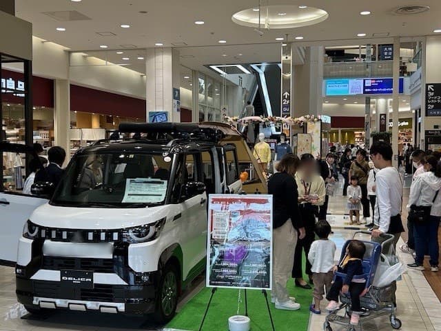 1F 専門店南入口2