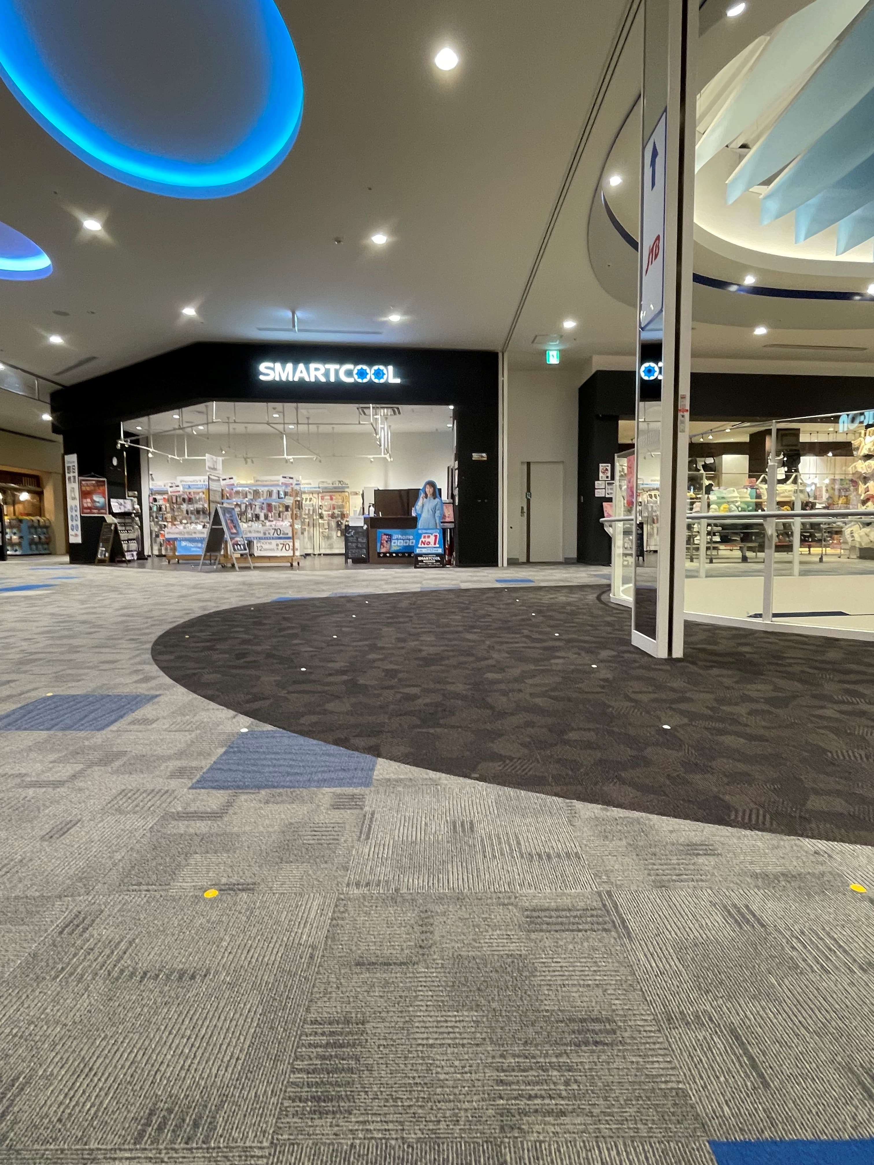 スペースI(2F 中央エスカレーター前)1