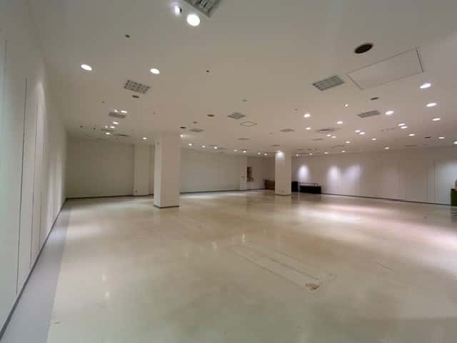 イオン衣料品売場に隣接した区画