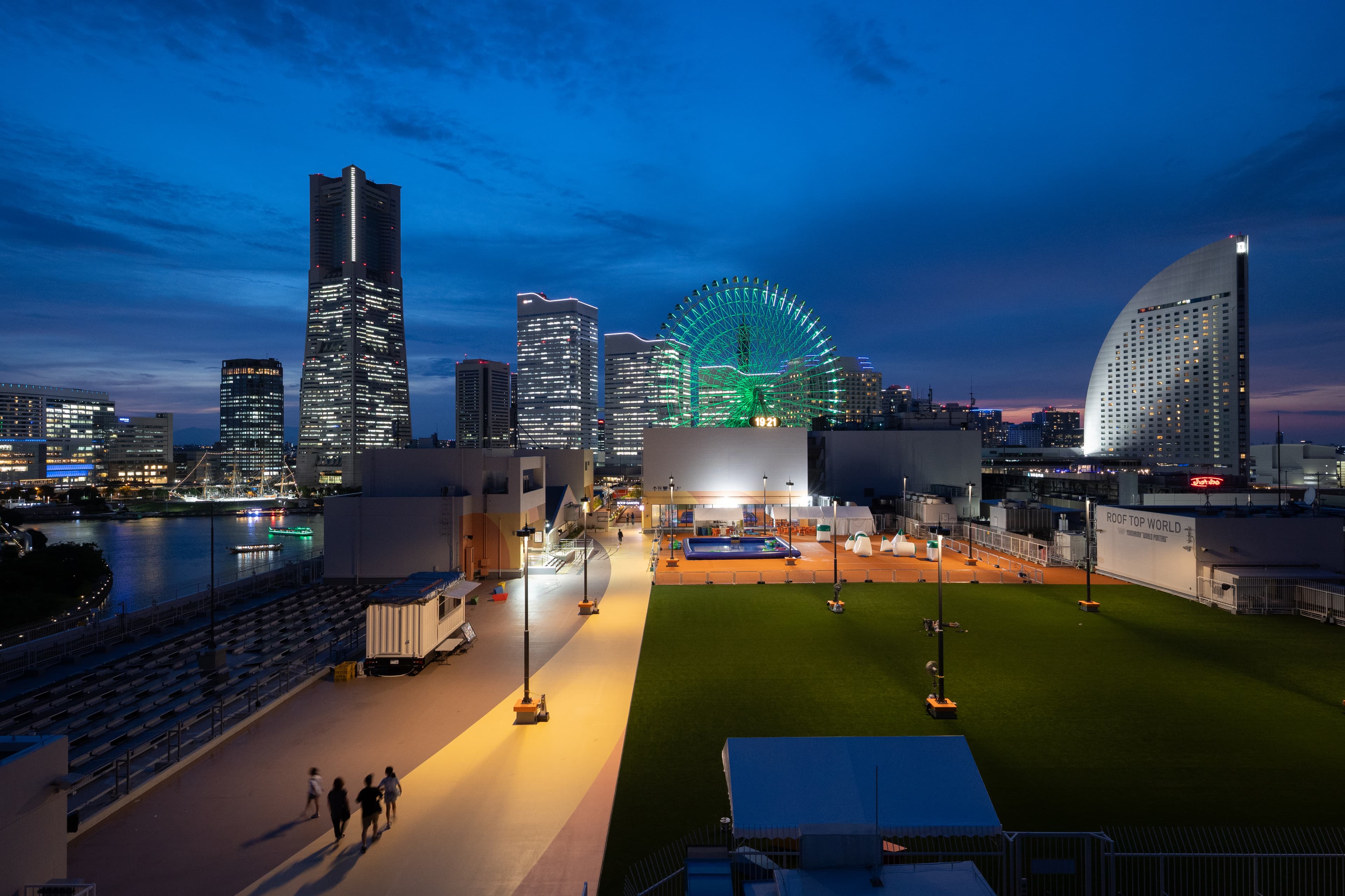 【マーケット広場】屋上ルーフトップワールド1