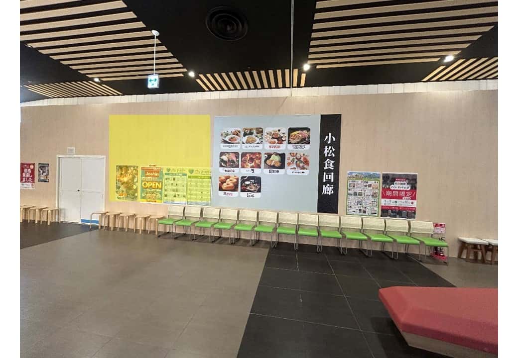 モール内広告 仮囲い壁(レストラン街①)