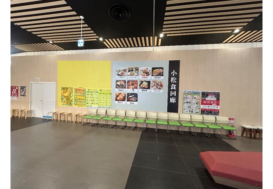 モール内広告 仮囲い壁(レストラン街①)