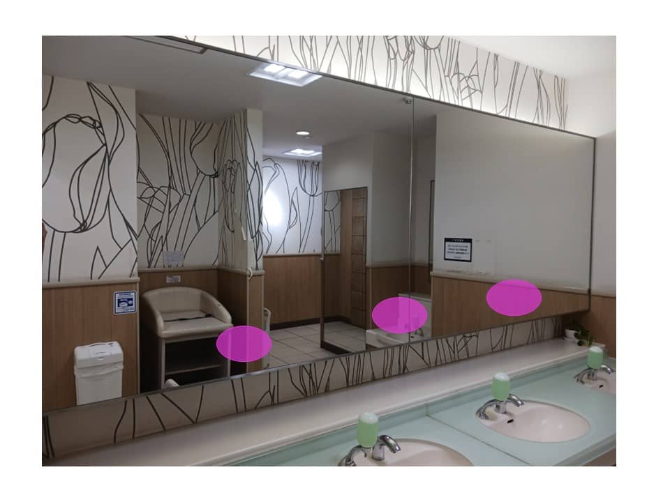 モール内広告 化粧室(鏡)