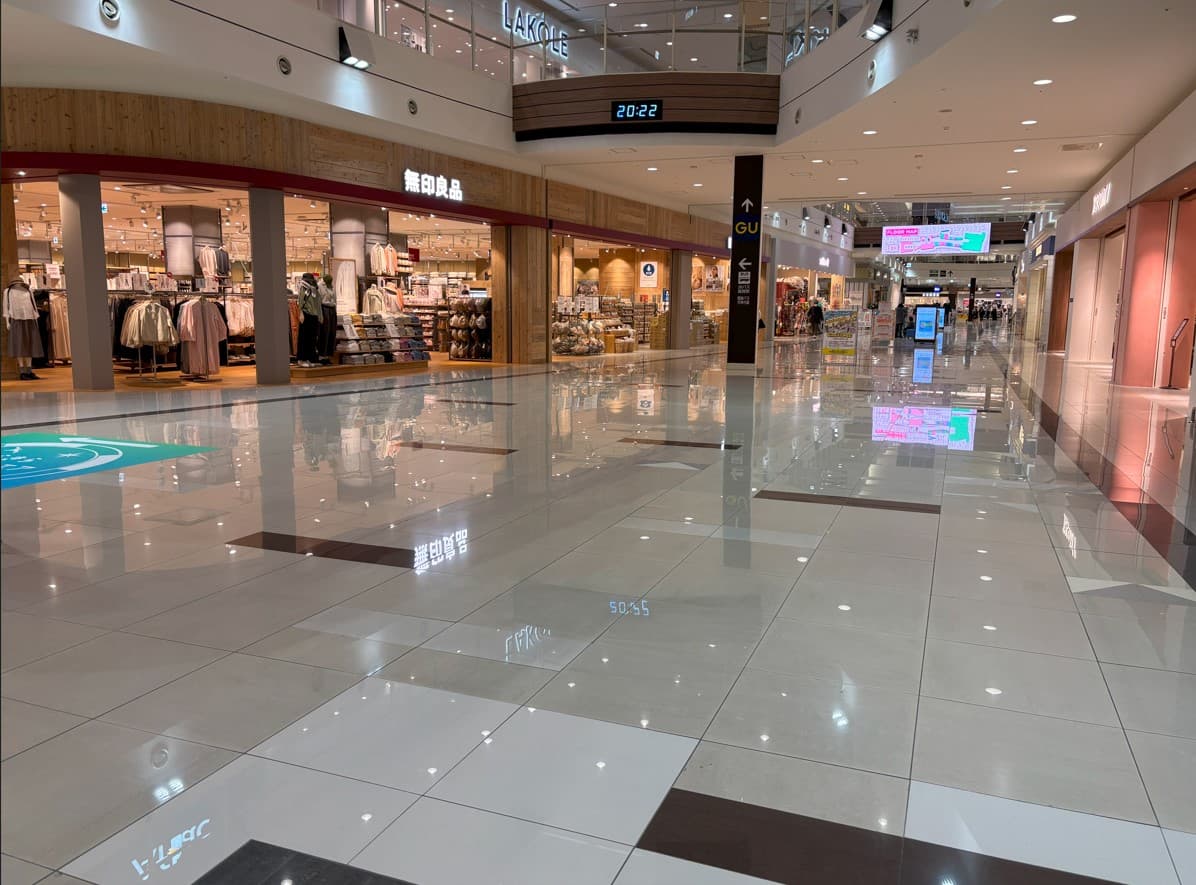 イオンモール福津】センターコート | AEONMALL イベントスペース・広告 イオンモール福津】センターコート | AEONMALL イベントスペース・広告